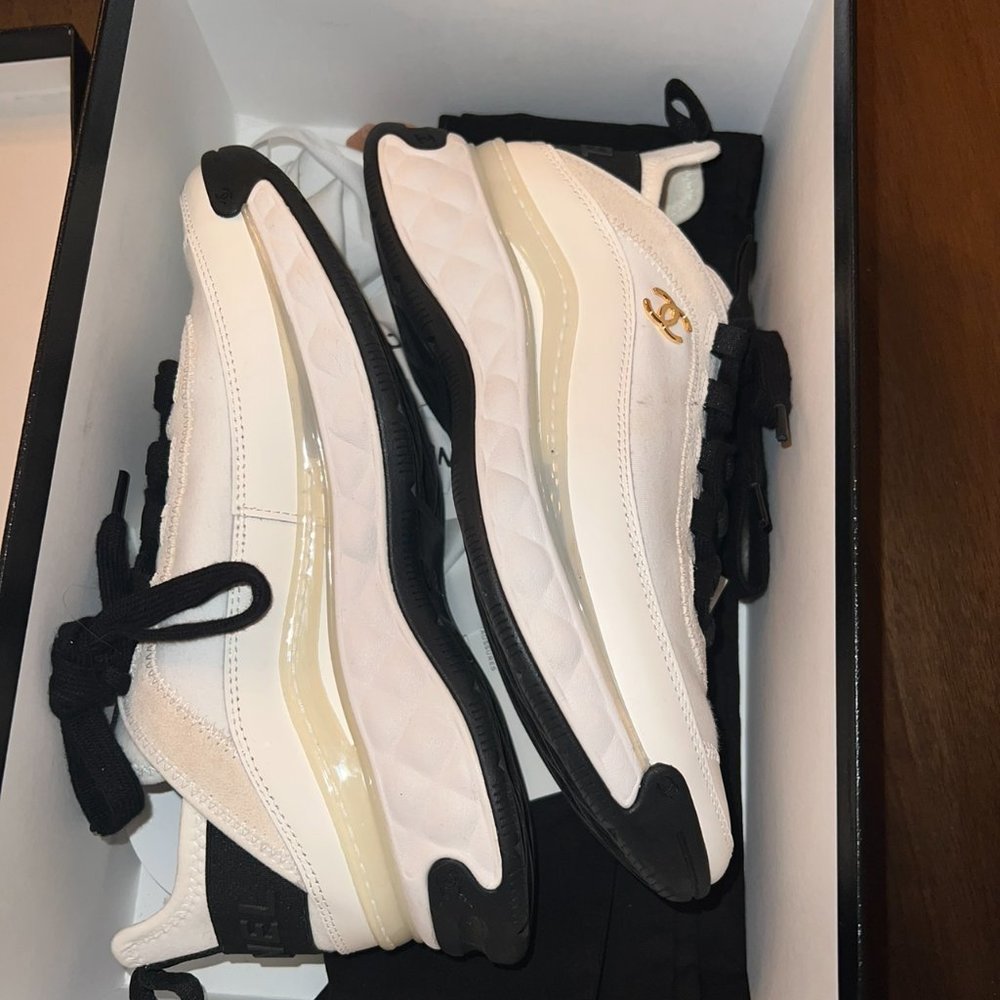 Chanel Size 37 (US 7) Velvet Calfskin Mixed Fibers Sneakers - Picture 7 of 14